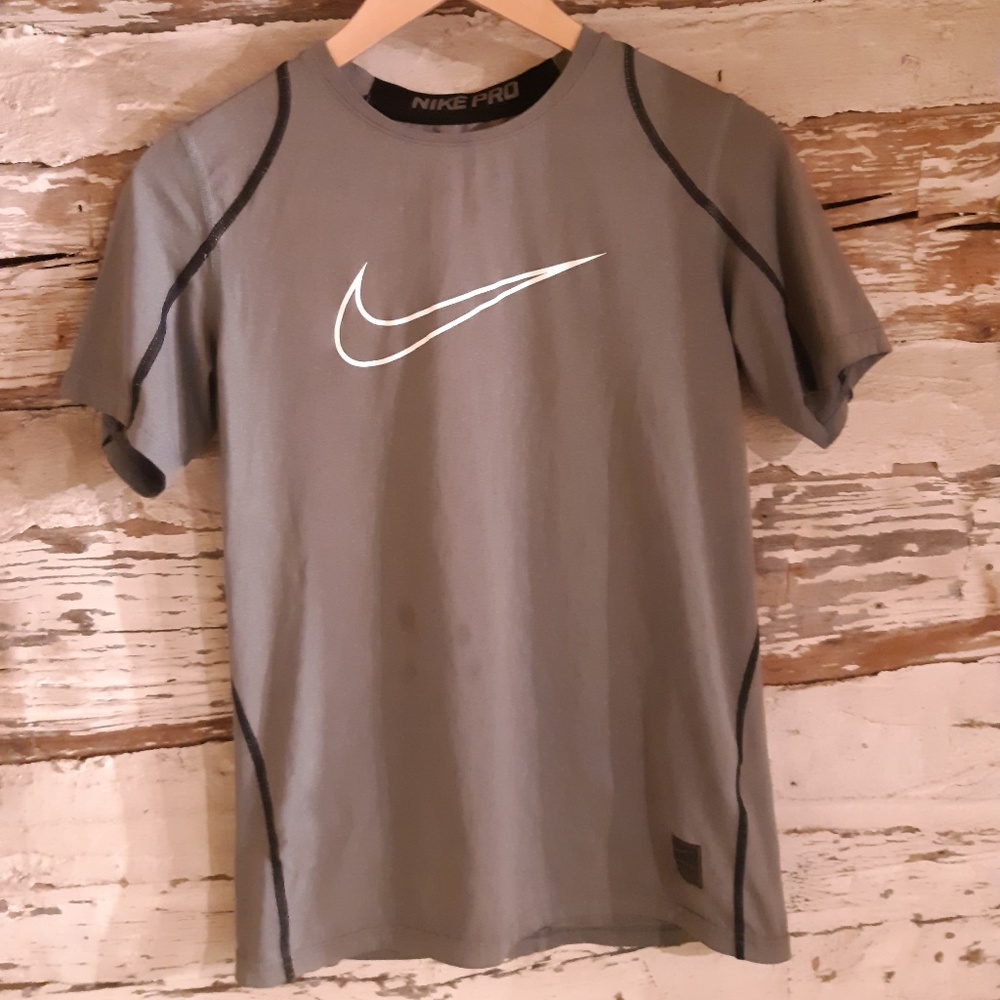 Nike Boys' Pro Short-Sleeve Top Carbon Grey